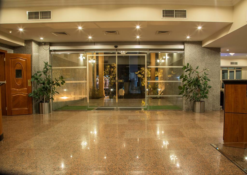 Le Park Hotel Doha Exterior foto