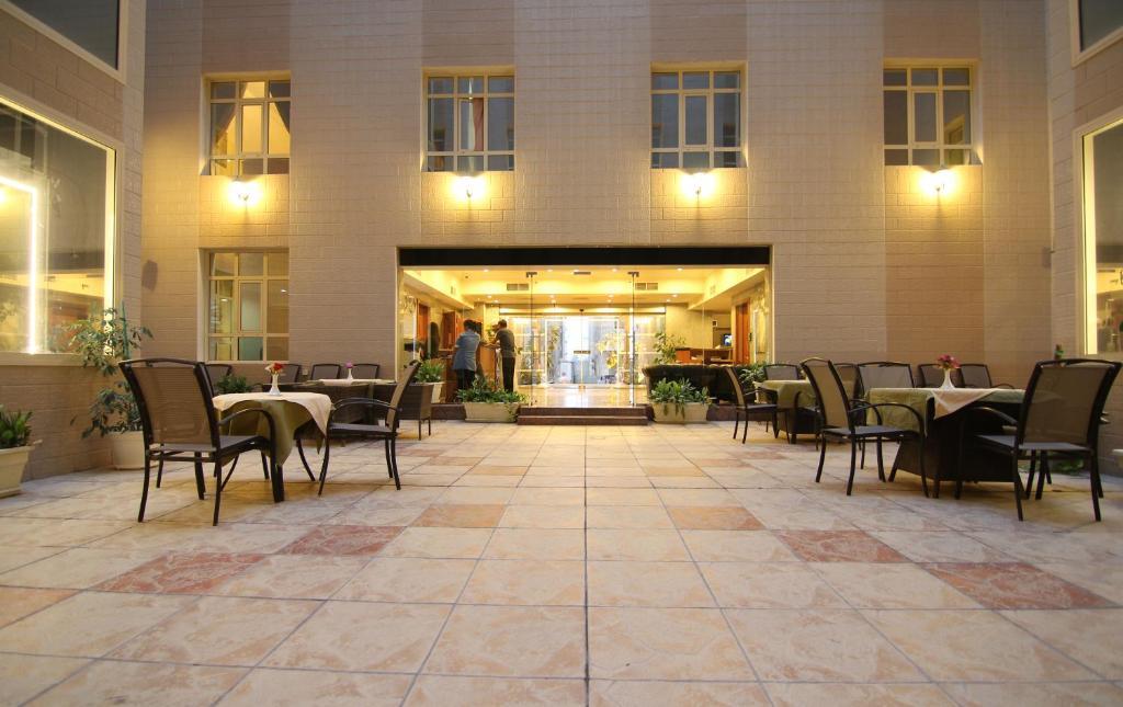 Le Park Hotel Doha Exterior foto
